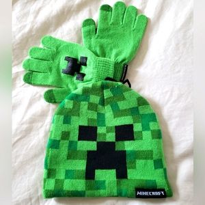 Minecraft creeper hat and gloves
